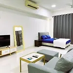Regalia Residence Sky Pool 1Bedr 1Br Service Suite