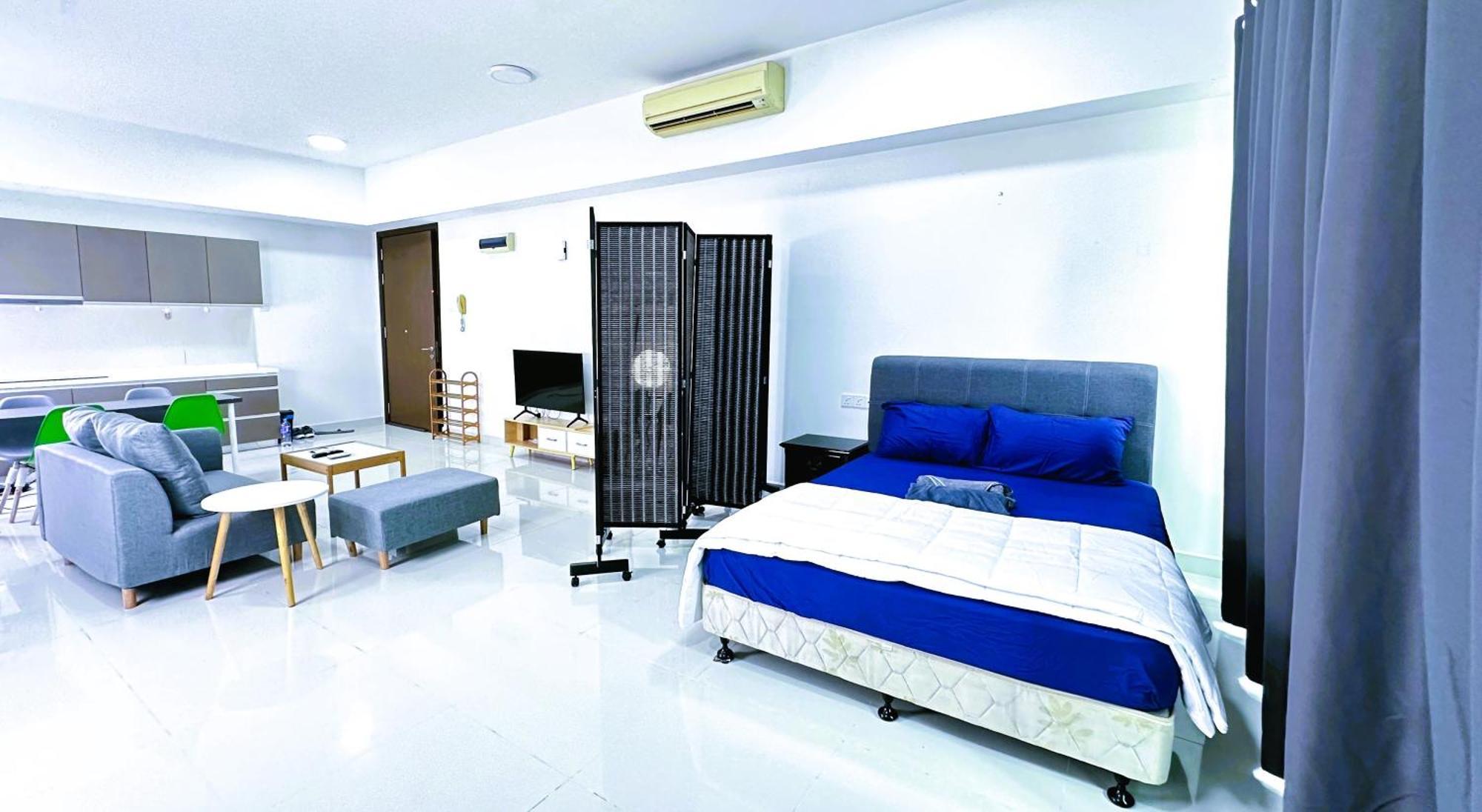Regalia Sky Pool 1bedr 1br Service Pangsapuri *